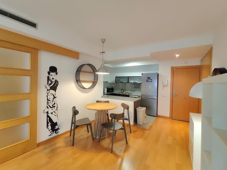 Cozy Apartment Forum Beach Sant Adria de Besos Exterior photo